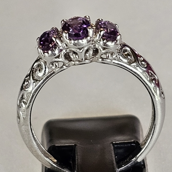 Genuine Amethyst Platinum over 925 Ring Size 8 - Picture 11 of 15